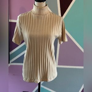 Vintage short sleeve turtleneck